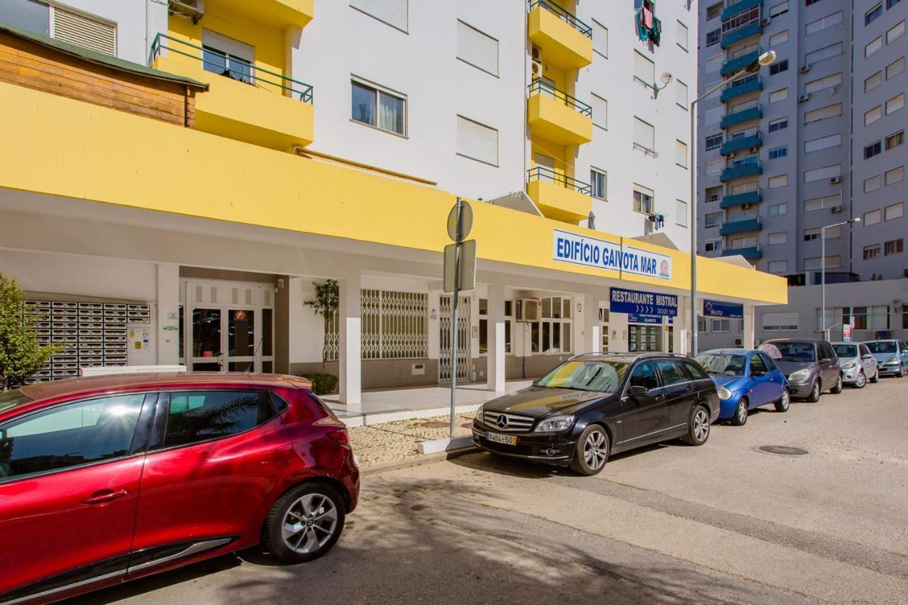 Light & Comfy Apartment W/ Pool & Balcony By Lovelystay Portimao Exterior photo
